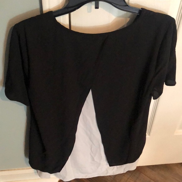 Michael Kors Short Sleeve Blouse - Picture 2 of 2